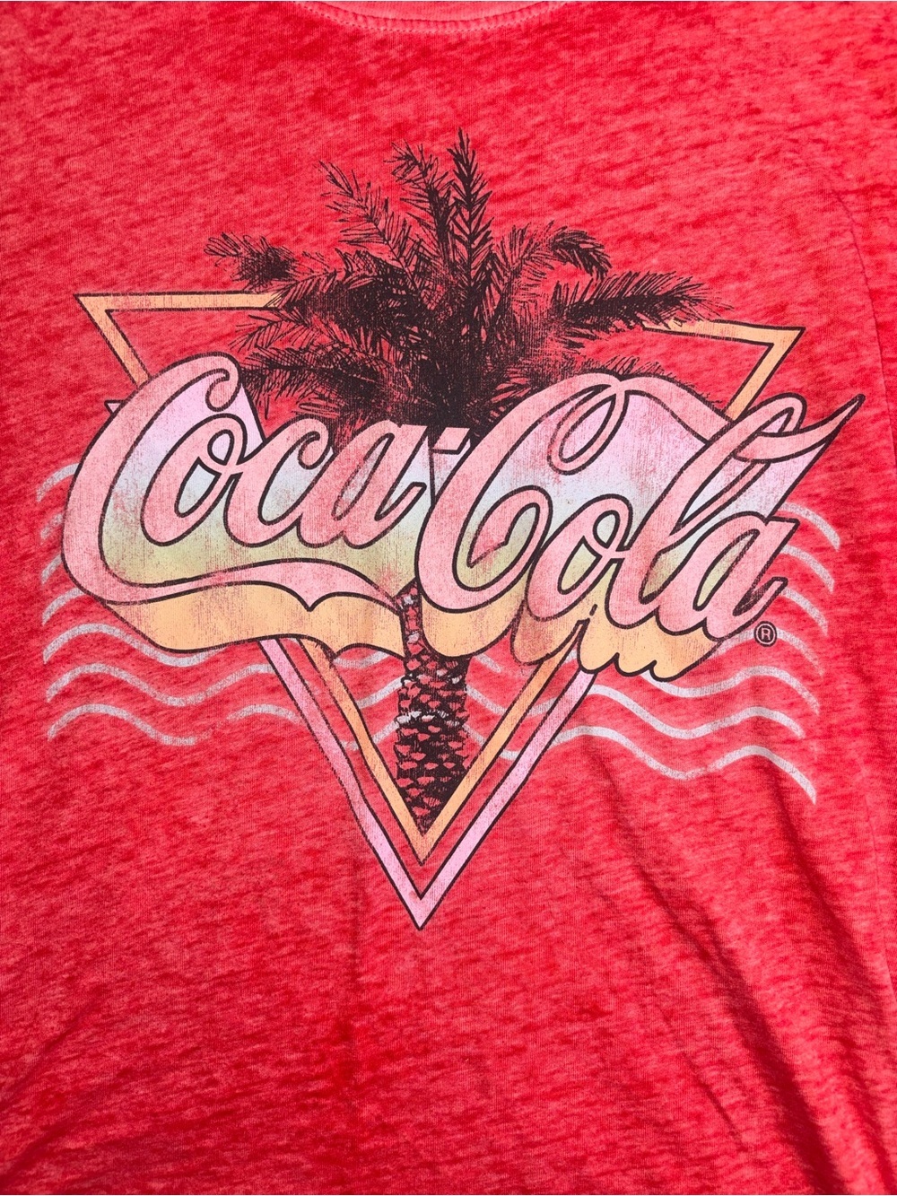 Coca Cola Graphic Tee Red Retro Palm Tree Logo Shirt Women’s Medium - Picture 2 of 5